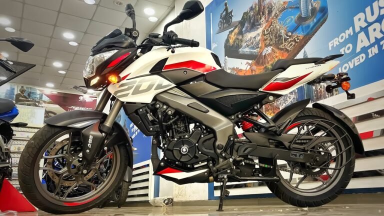 New Bajaj Pulsar NS 200